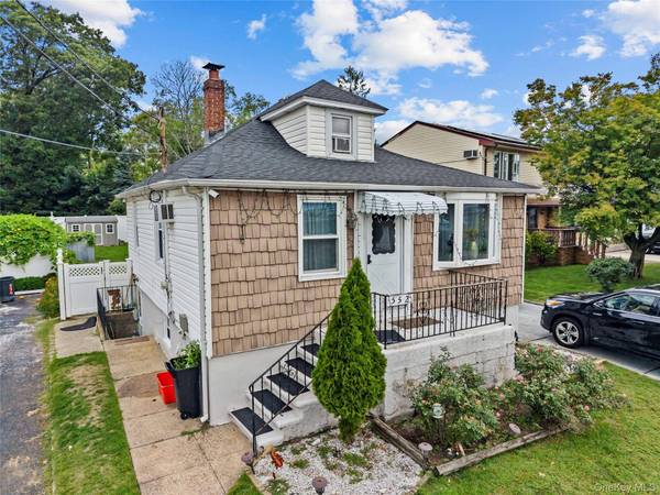 Casa à Venda em Elmont - Nova Iorque - EUA