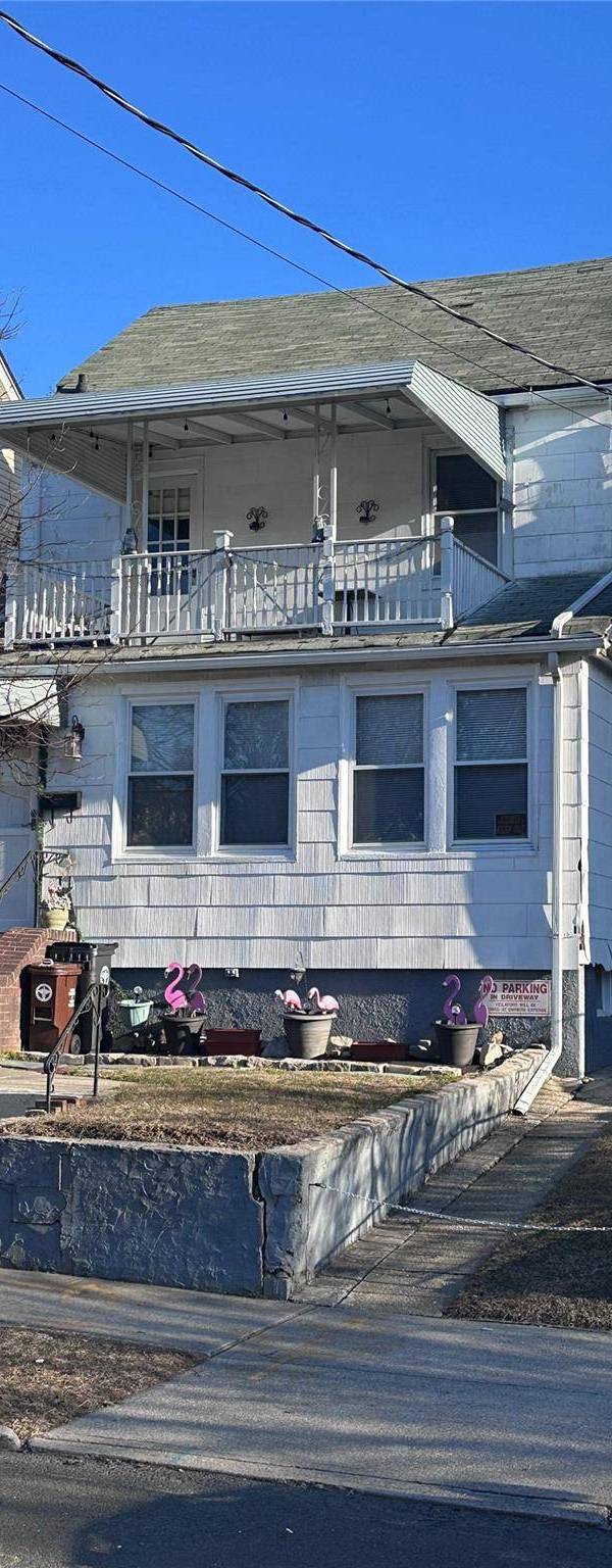 Casa à Venda em Queens Village - Nova Iorque - EUA