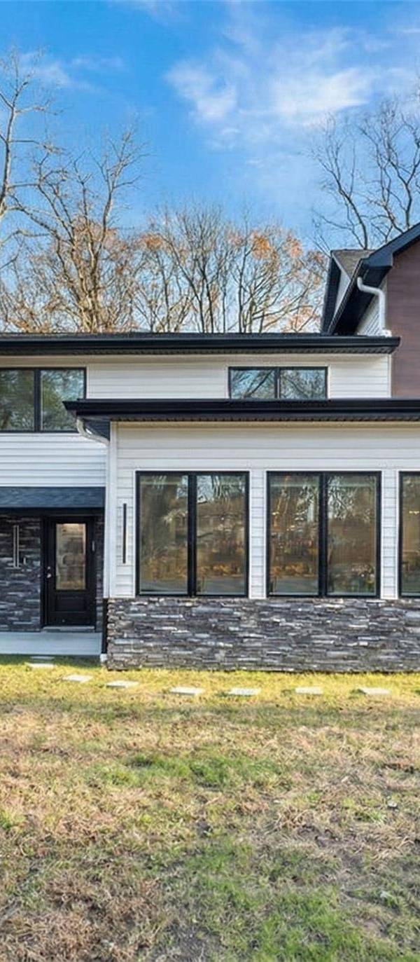 Hogar con 10 Dormitorios en Venta en Suffern - Nueva York - EE. UU.