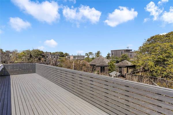 Casa com 2 Quartos à Venda em Fire Island Pines - Nova Iorque - EUA