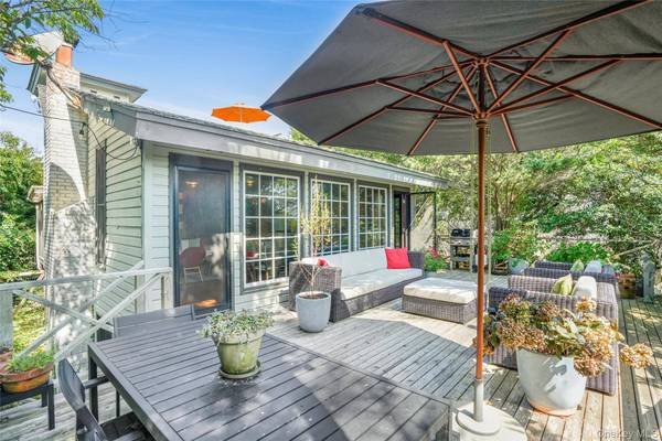 Casa com 2 Quartos à Venda em Fire Island Pines - Nova Iorque - EUA