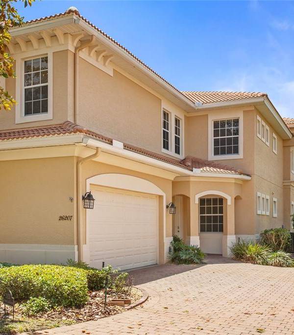 Maison de 2 Chambres à Vendre à Howey In The Hills - Floride - États-Unis