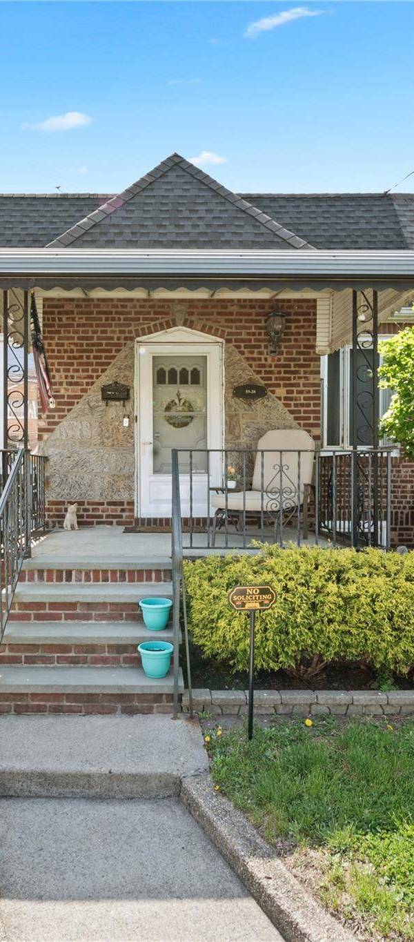 Maison 2 chambres à vendre à Maspeth - New York - USA