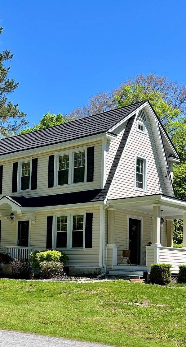 2 Bedroom Home for Sale in Pleasant Valley - New York - USA