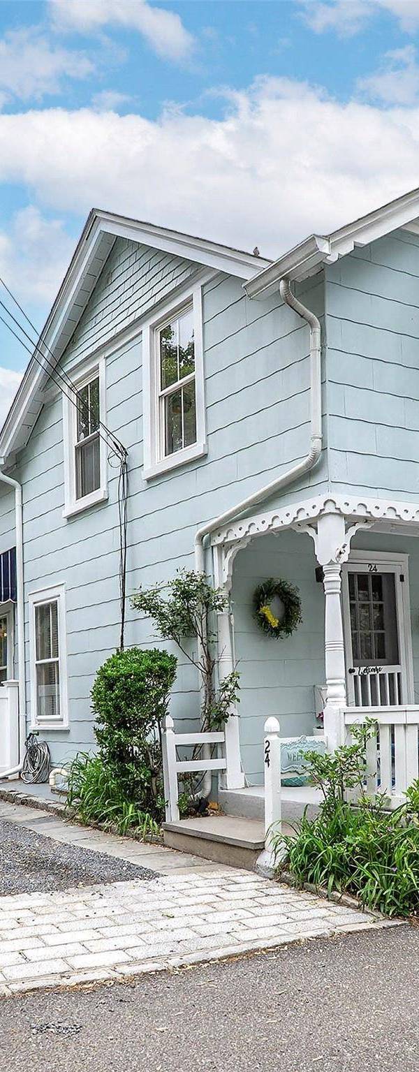 2 Bedroom Home for Sale in Sea Cliff - New York - USA