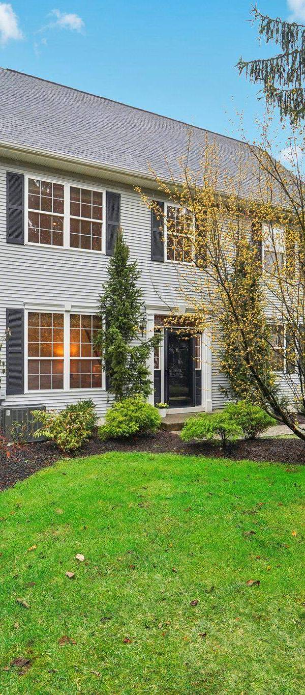 Casa com 2 Quartos à Venda em Tuxedo Park - Nova Iorque - EUA