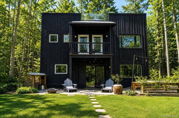 Casa com 2 Quartos à Venda em Woodstock - Nova Iorque - EUA
