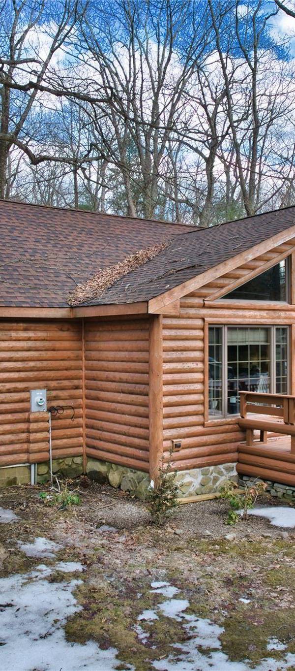 2 Bedroom Home for Sale in Wurtsboro - New York - USA