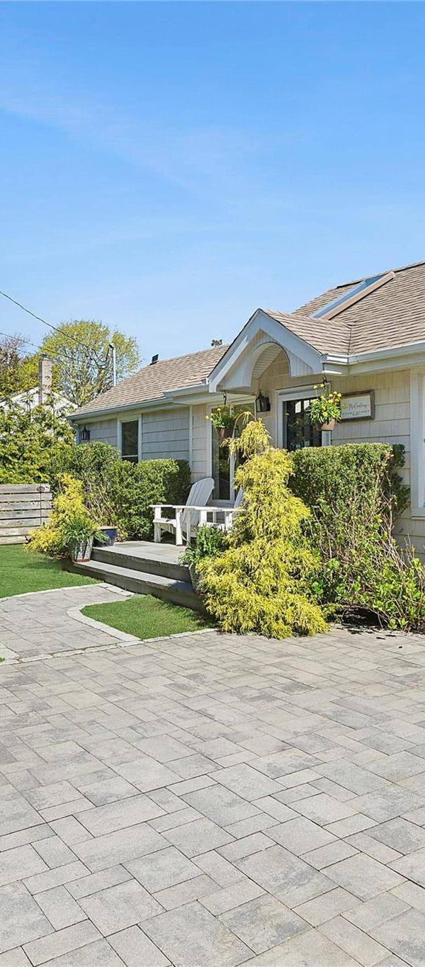 Casa de 3 Dormitorios Frente al Mar en Venta en Hampton Bays - Nueva York - EE. UU.