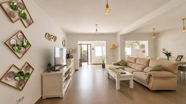 Maison de 3 Chambres à Vendre à Benalmádena, Costa del Sol