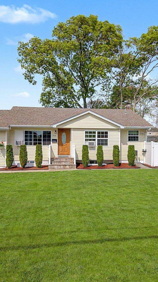 Casa com 3 Quartos à Venda em Brentwood - Nova Iorque - EUA