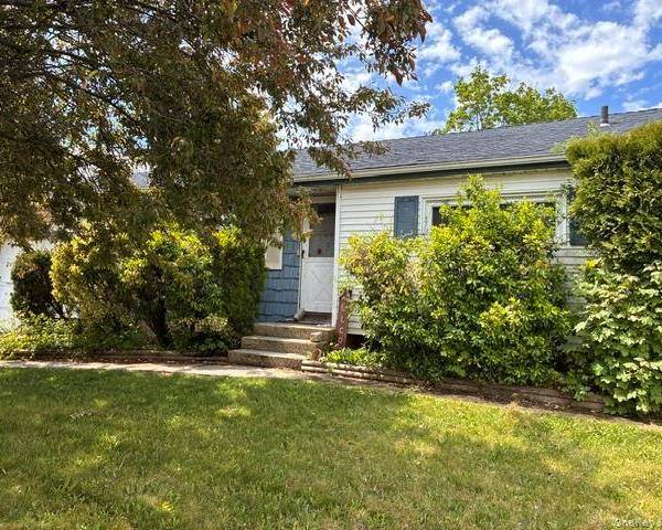 Casa com 3 Quartos à Venda em Brentwood - Nova Iorque - EUA