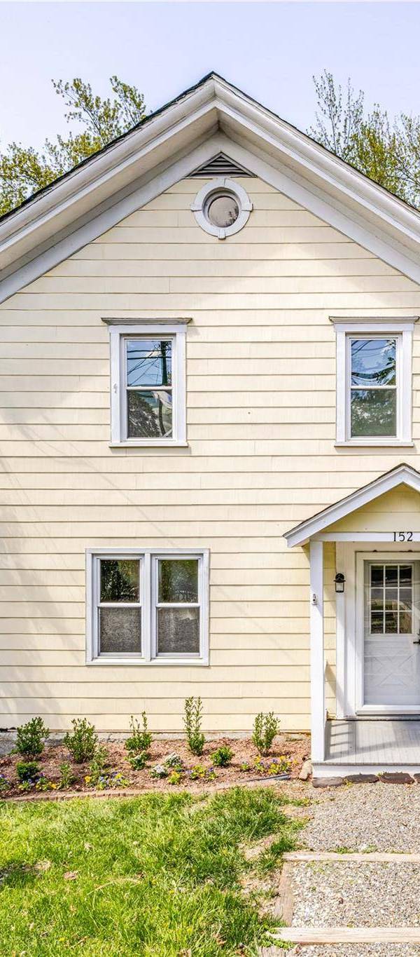Casa de 3 Dormitorios en Venta en Claverack - Nueva York - EE. UU.