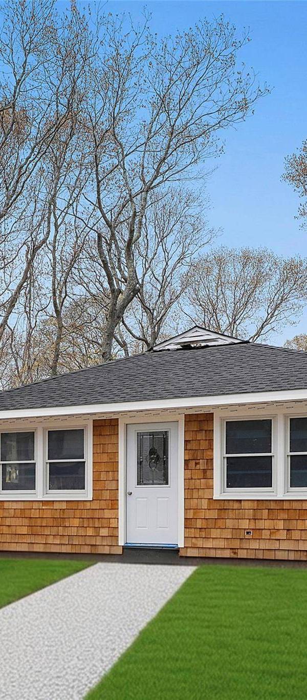 Casa com 3 Quartos à Venda em East Quogue - Nova Iorque - EUA