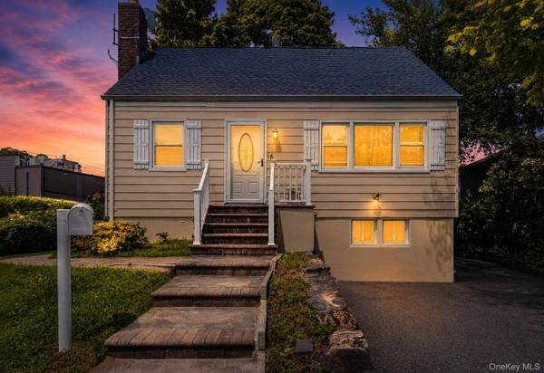 Casa com 3 Quartos à Venda em Elmsford - Nova Iorque - EUA