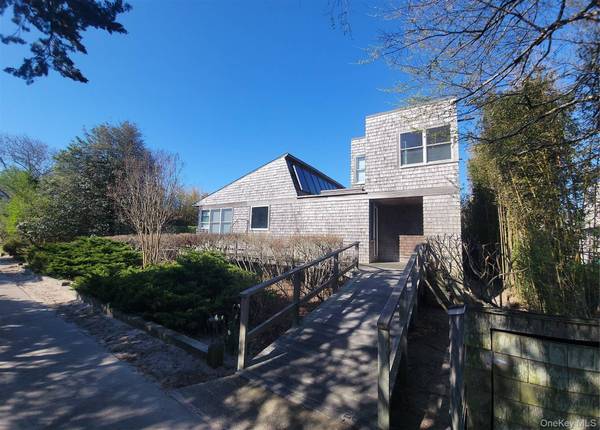 Maison de 3 Chambres à Vendre à Fair Harbor, Fire Island, NY