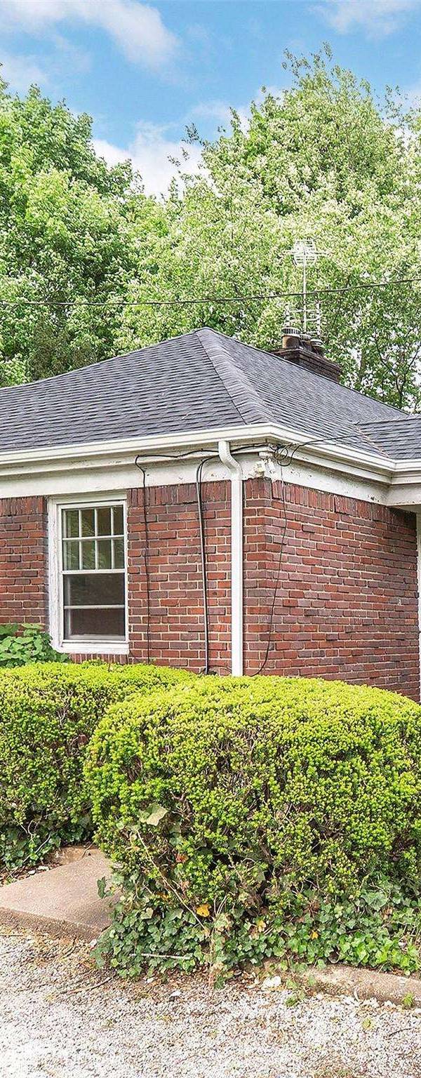 Casa de 3 Dormitorios en Venta en Glen Cove - Nueva York - EE. UU.