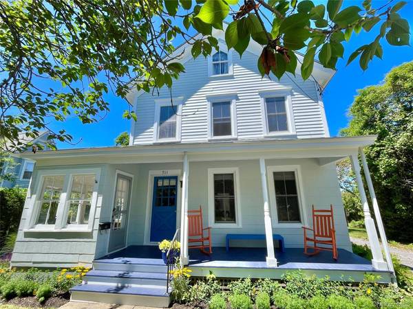 Casa com 3 Quartos à Venda em Greenport - Nova Iorque - EUA