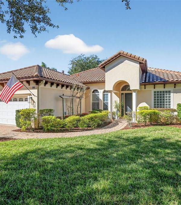 Maison de 3 Chambres à Vendre à Howey In The Hills - Floride - États-Unis