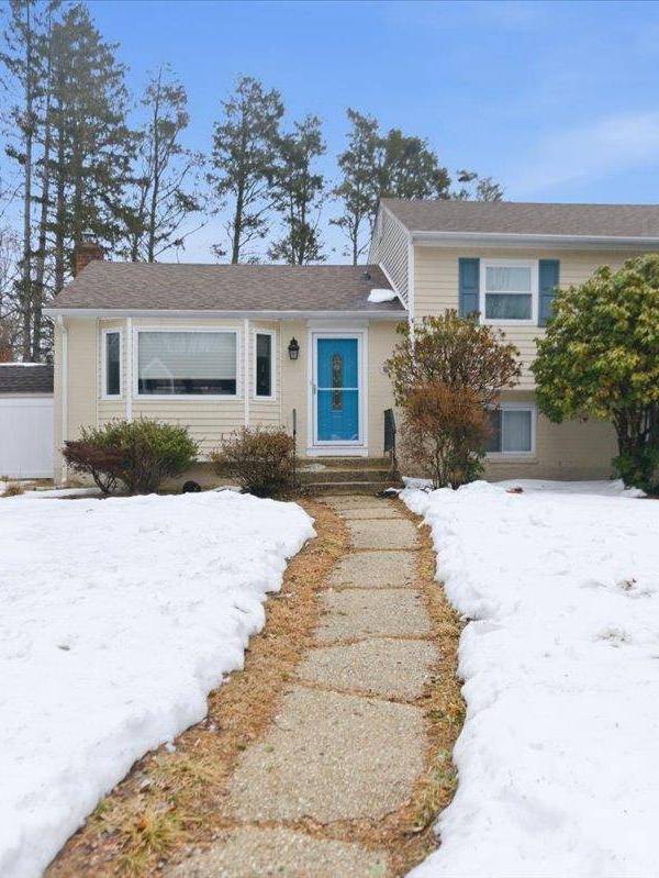 Casa de 3 Dormitorios en Venta en Huntington - Nueva York - EE. UU.
