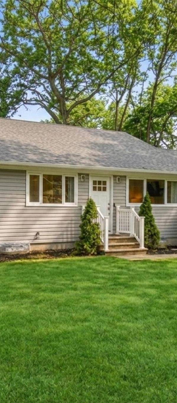 Casa de 3 Dormitorios en Venta en Huntington - Nueva York - EE. UU.