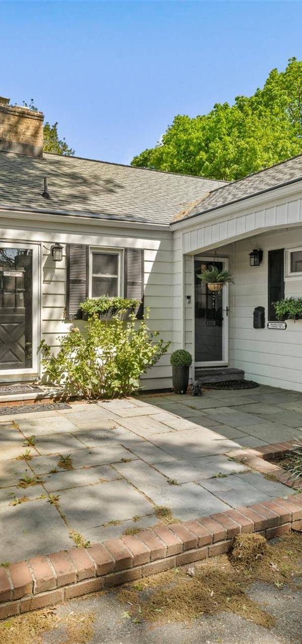 Casa de 3 Dormitorios en Venta en Huntington - Nueva York - EE. UU.