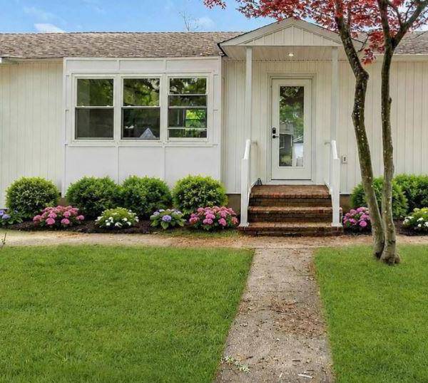 Casa com 3 Quartos à Venda em Lake Grove - Nova Iorque - EUA