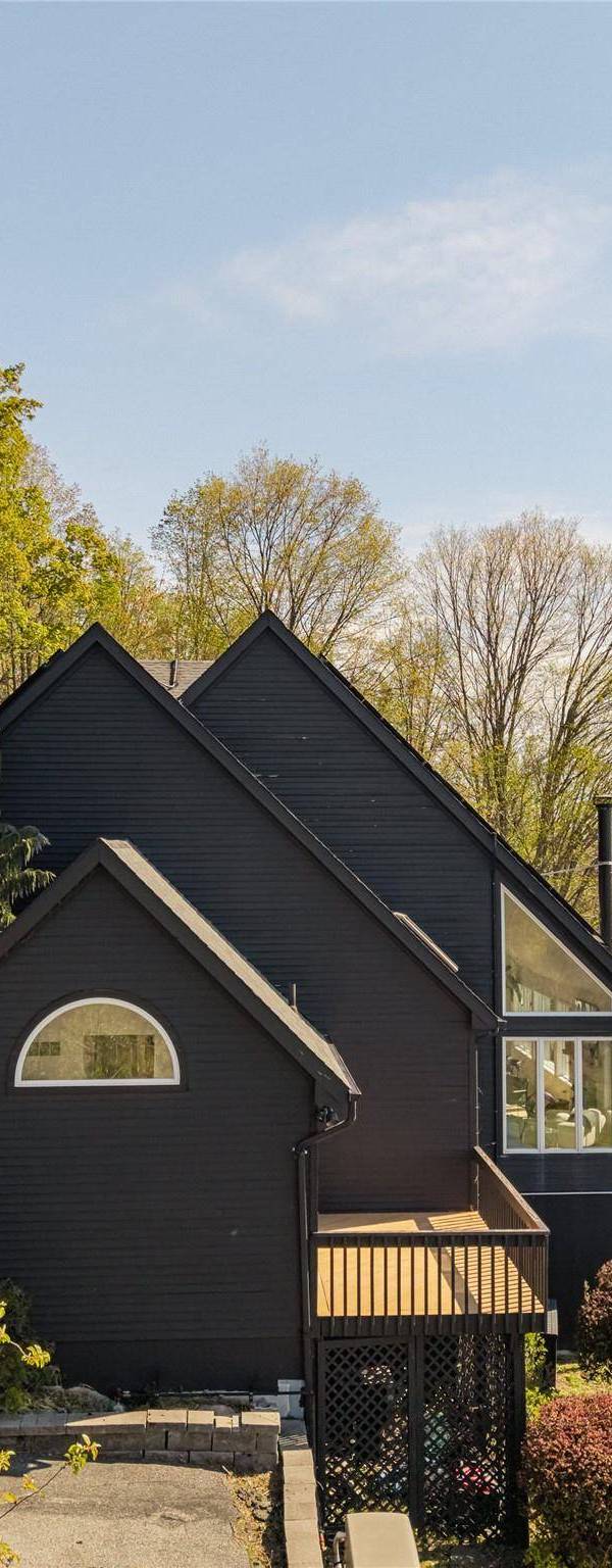 3 Bedroom Home for Sale in Middletown - New York - USA
