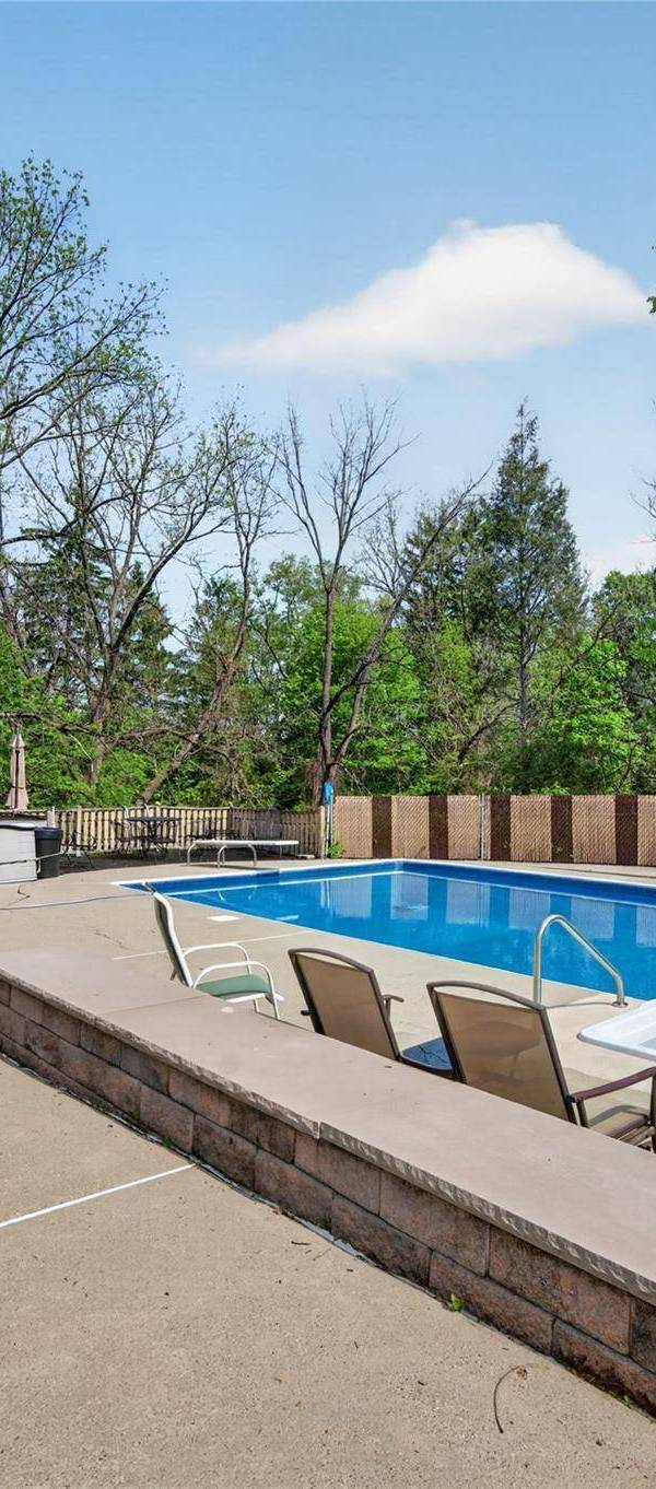Casa de 3 Dormitorios en Venta en Monroe - Nueva York - EE. UU.
