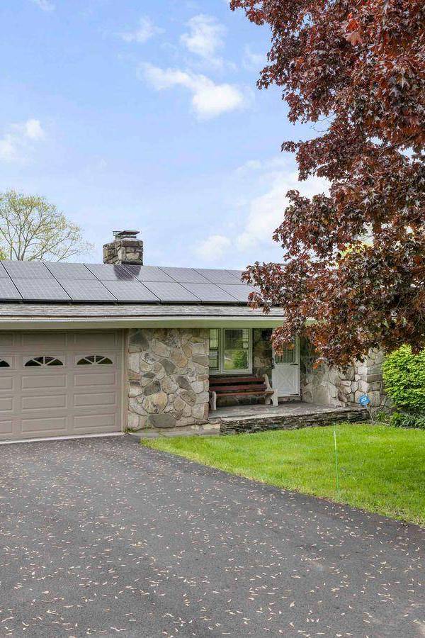Casa com 3 Quartos à Venda em New Paltz - Nova Iorque - EUA