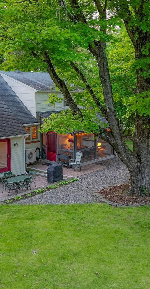 Casa com 3 Quartos à Venda em New Paltz - Nova Iorque - EUA