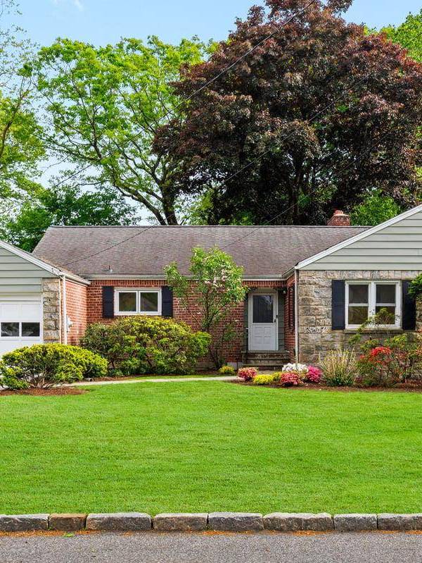 Casa com 3 Quartos à Venda em New Rochelle - Nova Iorque - EUA