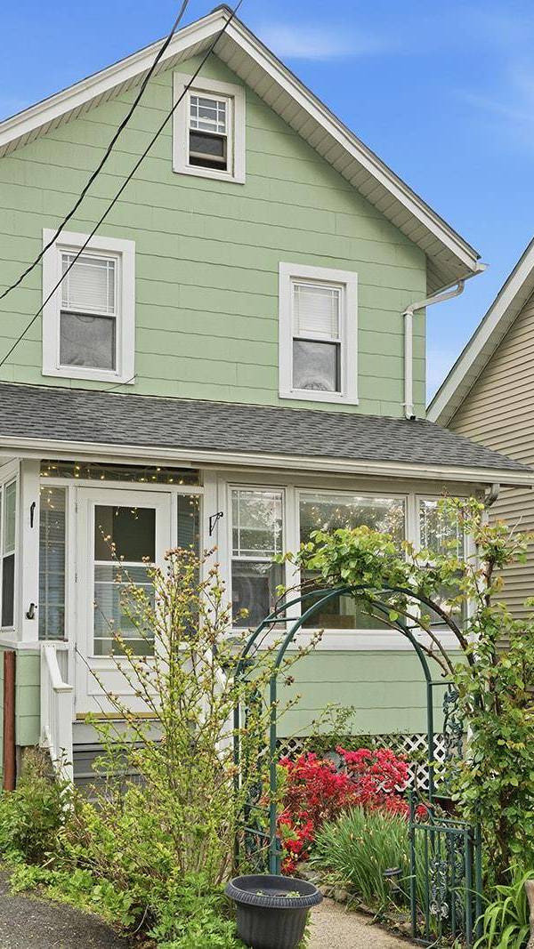 Casa de 3 Dormitorios en Venta en Nyack - Nueva York - EE. UU.