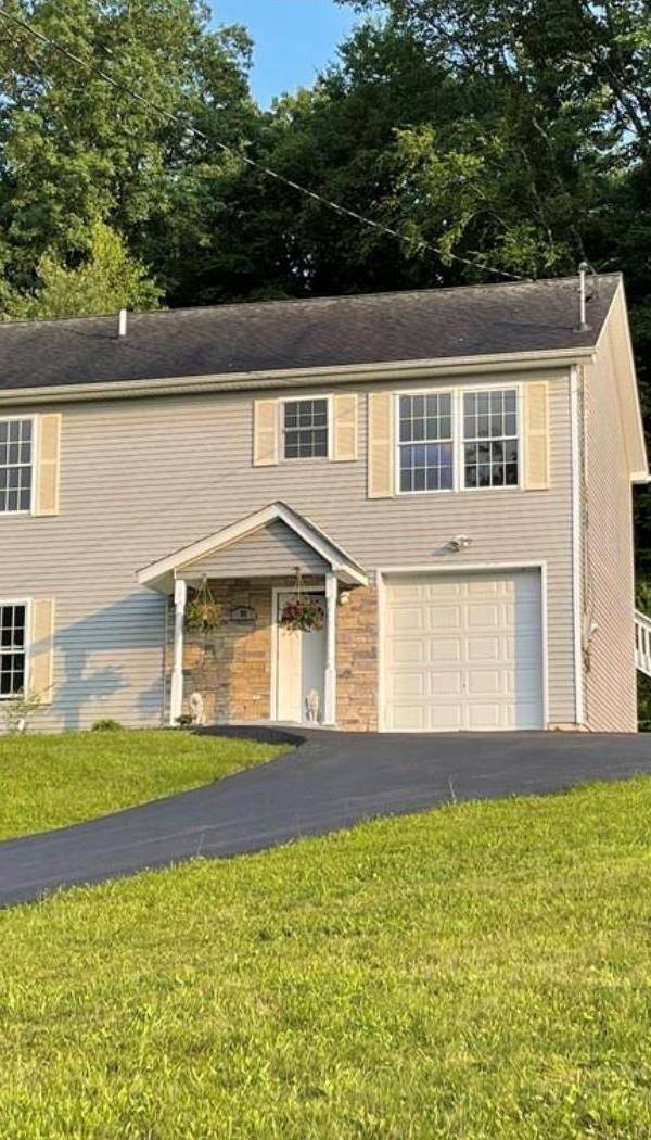 Casa com 3 Quartos à Venda em Otisville - Nova Iorque - EUA