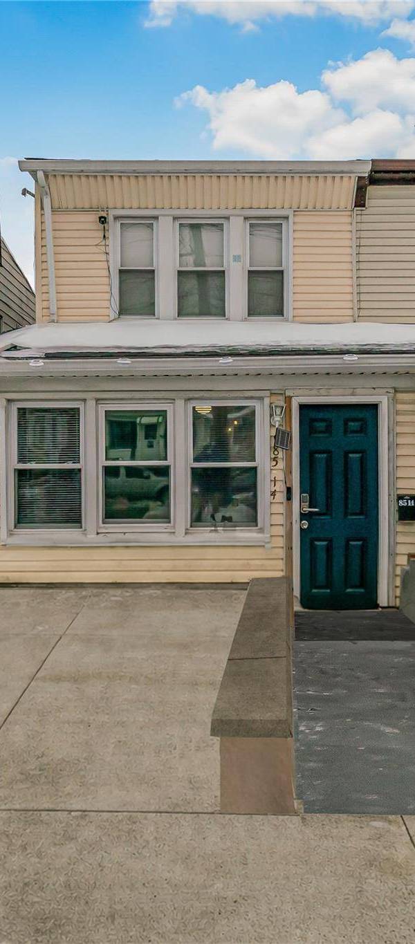Maison 3 chambres à vendre à Ozone Park - New York - USA