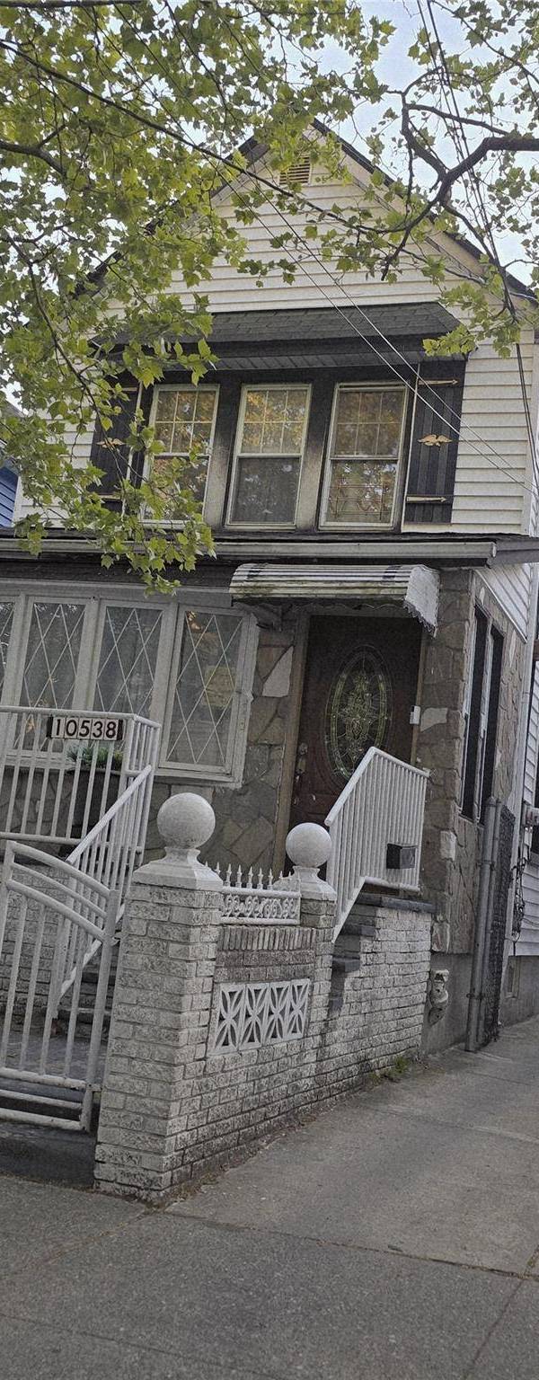 Maison 3 chambres à vendre à Ozone Park - New York - USA