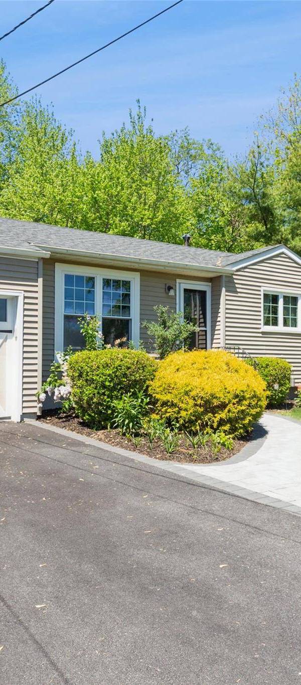 Casa com 3 Quartos à Venda em Port Jefferson - Nova Iorque - EUA