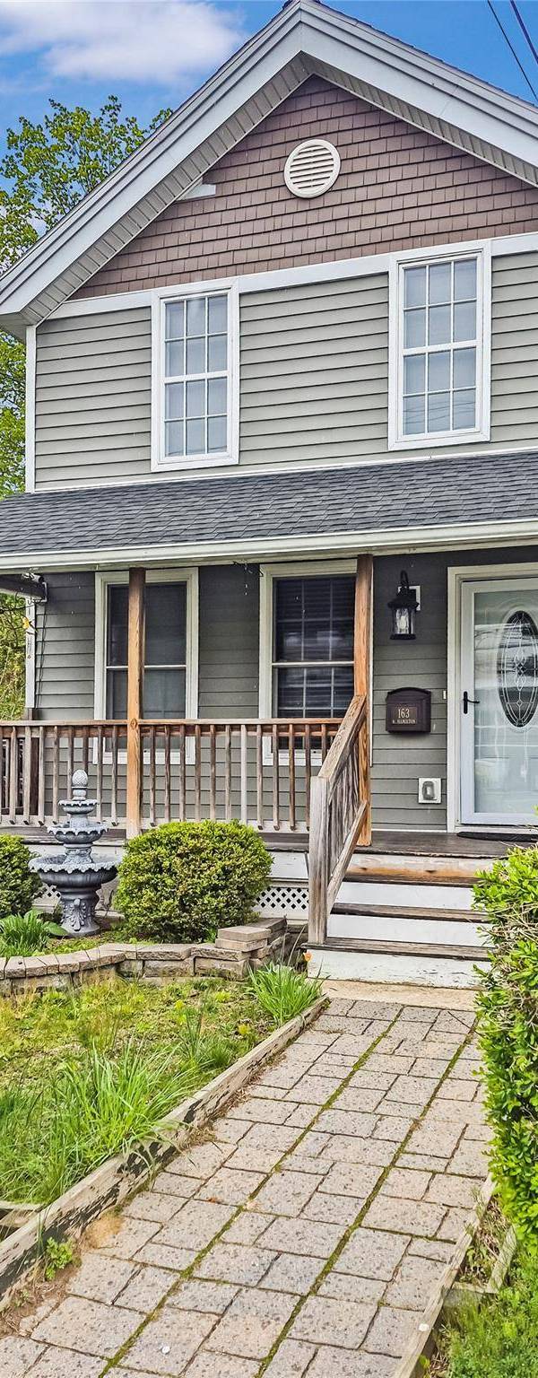 3 Bedroom Home for Sale in Poughkeepsie - New York - USA