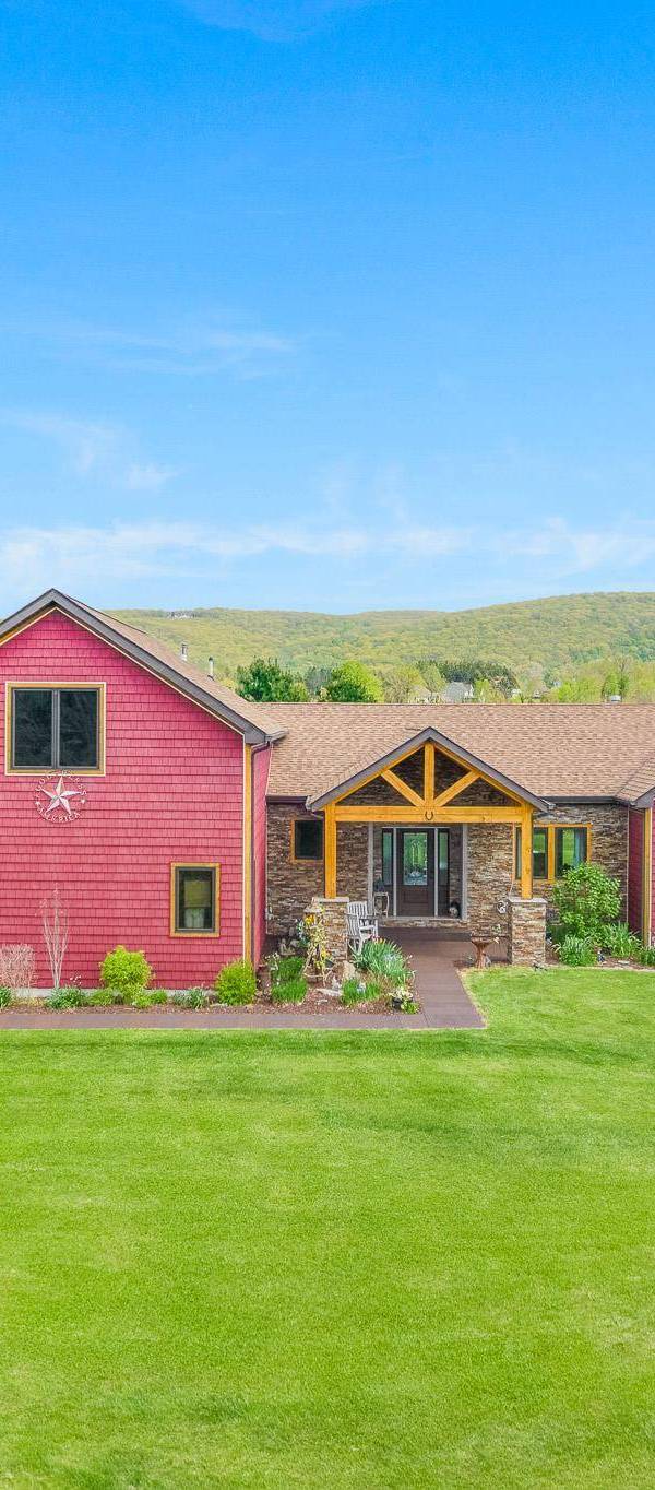 3 Bedroom Home for Sale in Poughquag - New York - USA
