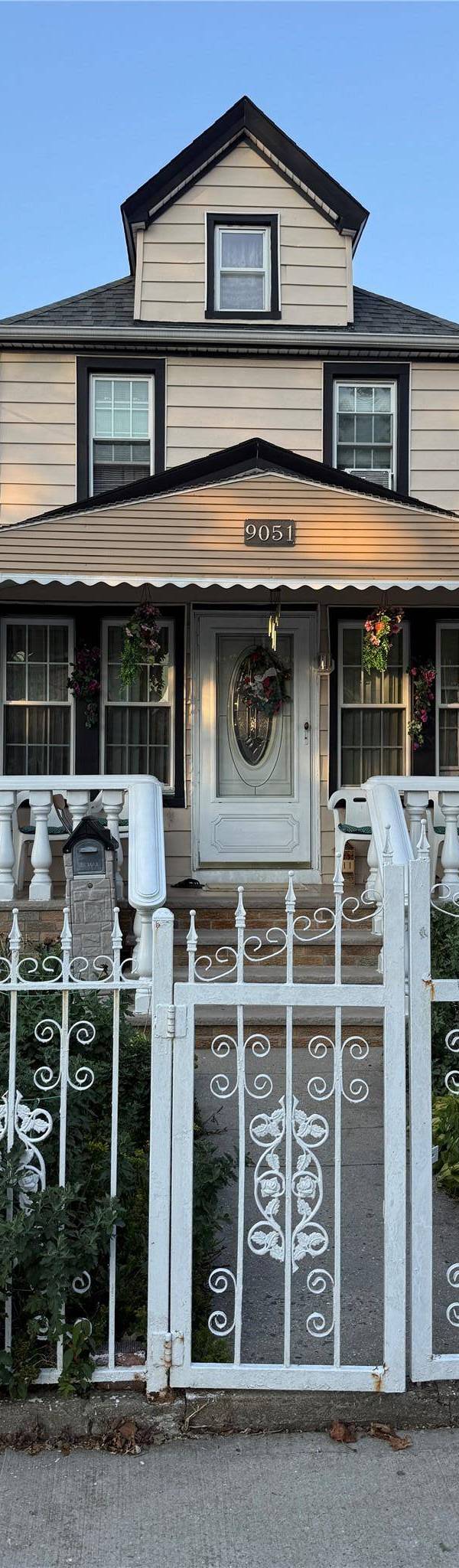 Casa com 3 Quartos à Venda em Queens Village - Nova Iorque - EUA