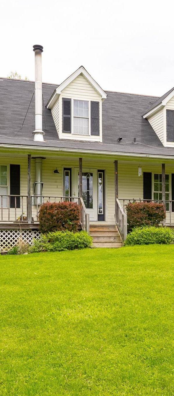 3 Bedroom Home for Sale in Red Hook - New York - USA