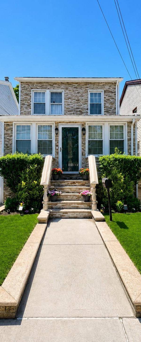 Casa com 3 Quartos à Venda em Richmond Hill - Nova Iorque - EUA