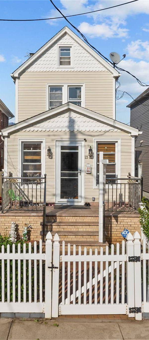 Maison 3 chambres à vendre à Richmond Hill S. - New York - USA
