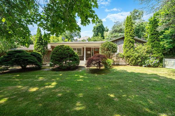 Casa com 3 Quartos à Venda em Riverhead - Nova Iorque - EUA