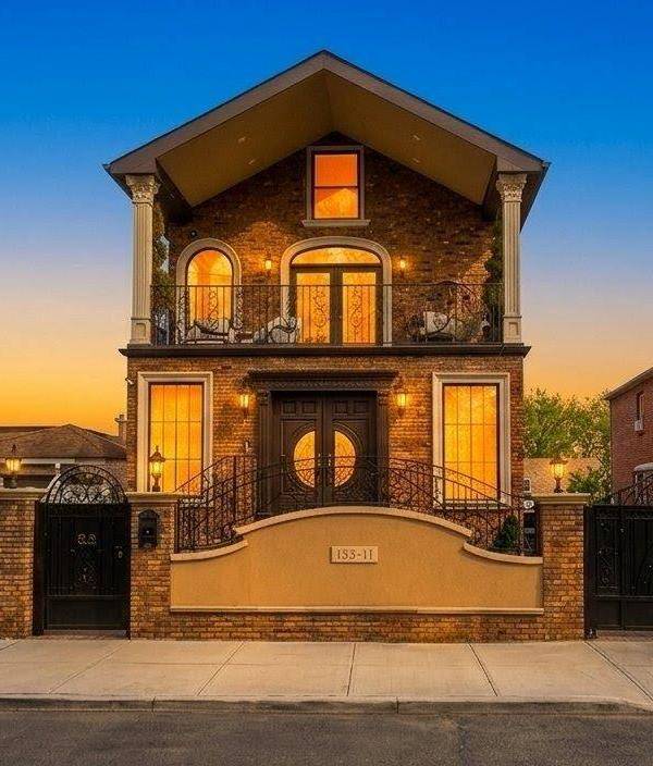 Casa com 3 Quartos à Venda em South Ozone Park - Nova Iorque - EUA