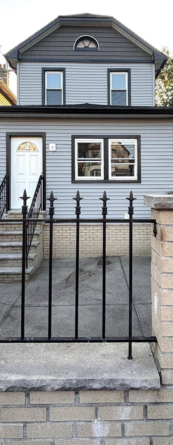 Home avec 3 chambres à vendre à Staten Island - New York - EUA