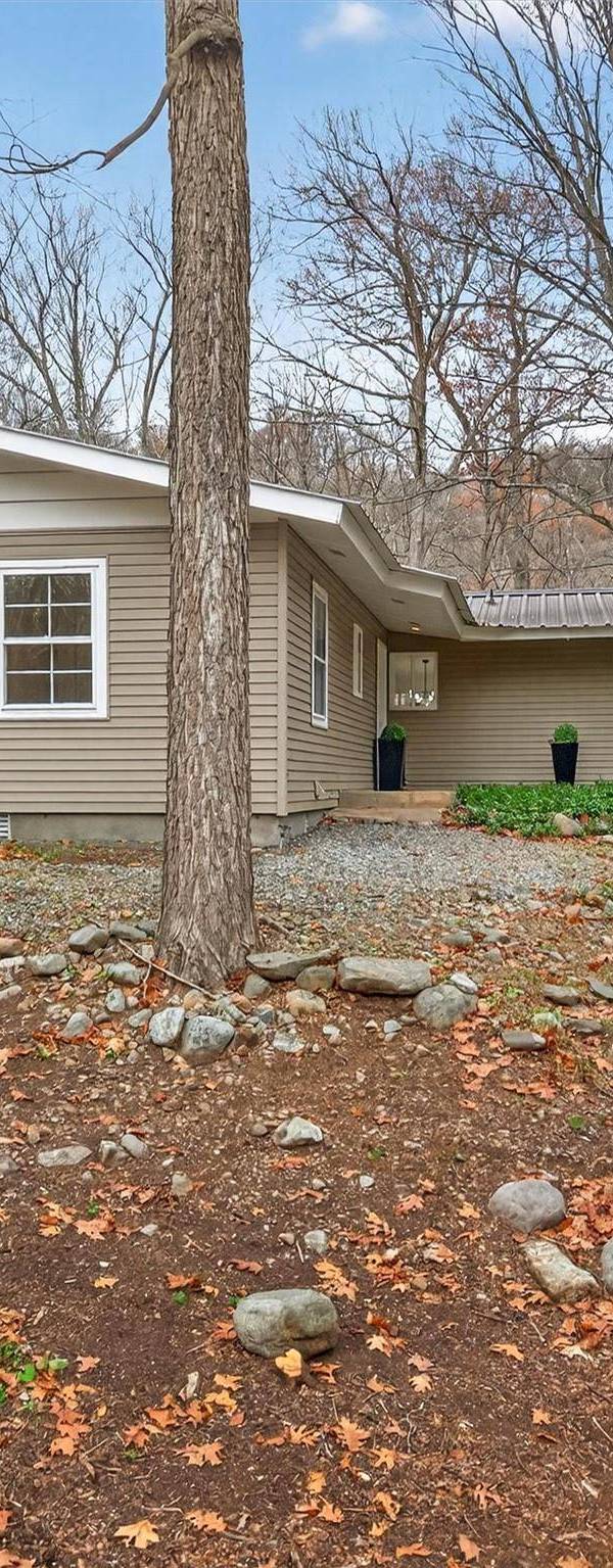 Casa com 3 Quartos à Venda em Tuxedo Park - Nova Iorque - EUA
