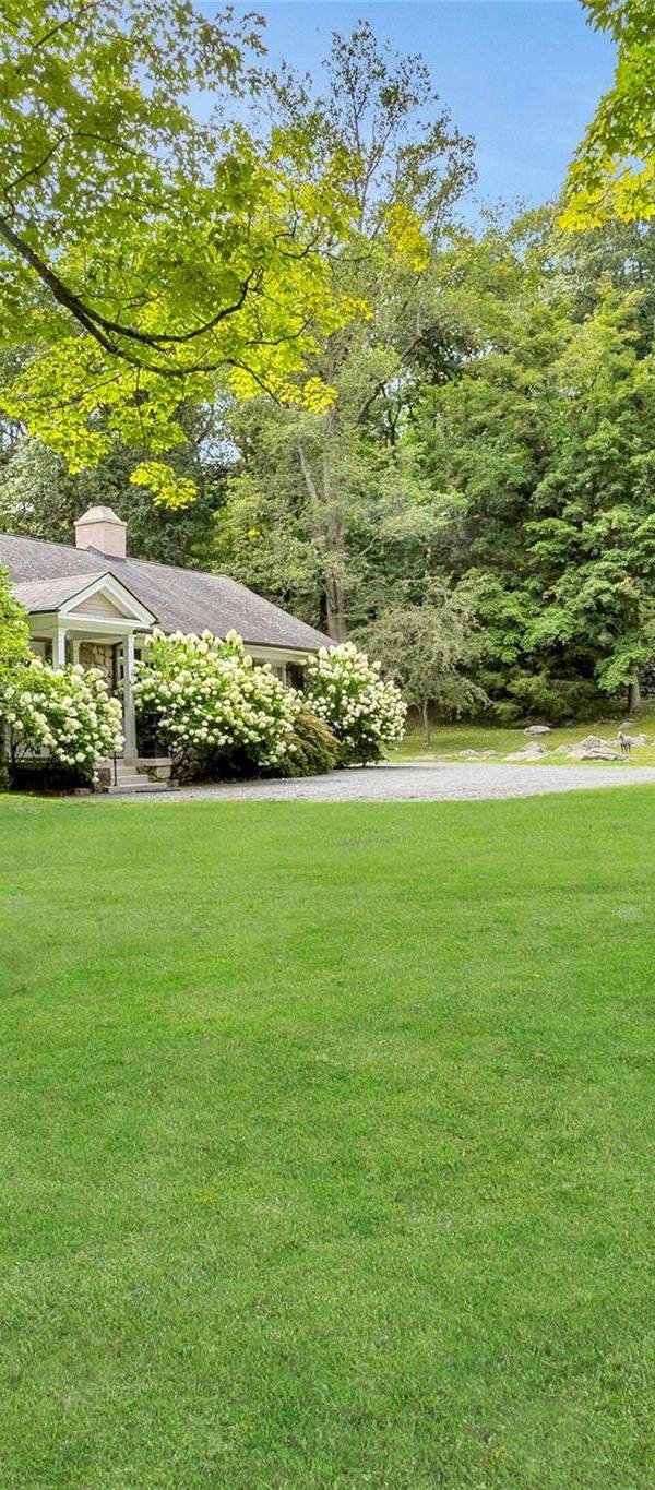 Casa com 3 Quartos à Venda em Tuxedo Park - Nova Iorque - EUA