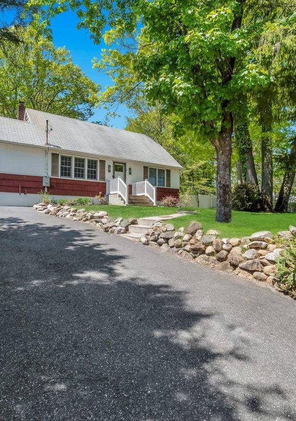 Casa de 3 Dormitorios en Venta en Wading River - Nueva York - EE. UU.