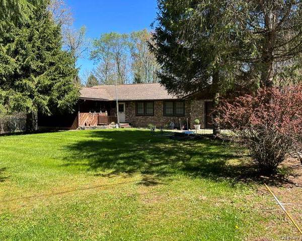 3 Bedroom Home for Sale in White Sulphur Springs - New York - USA